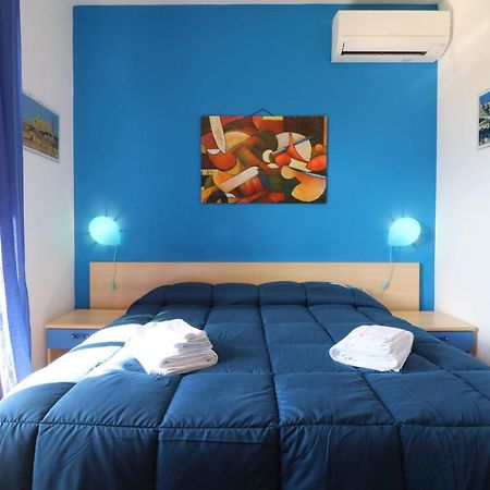 B&B Spiaggia Di Ponente Шикли Экстерьер фото