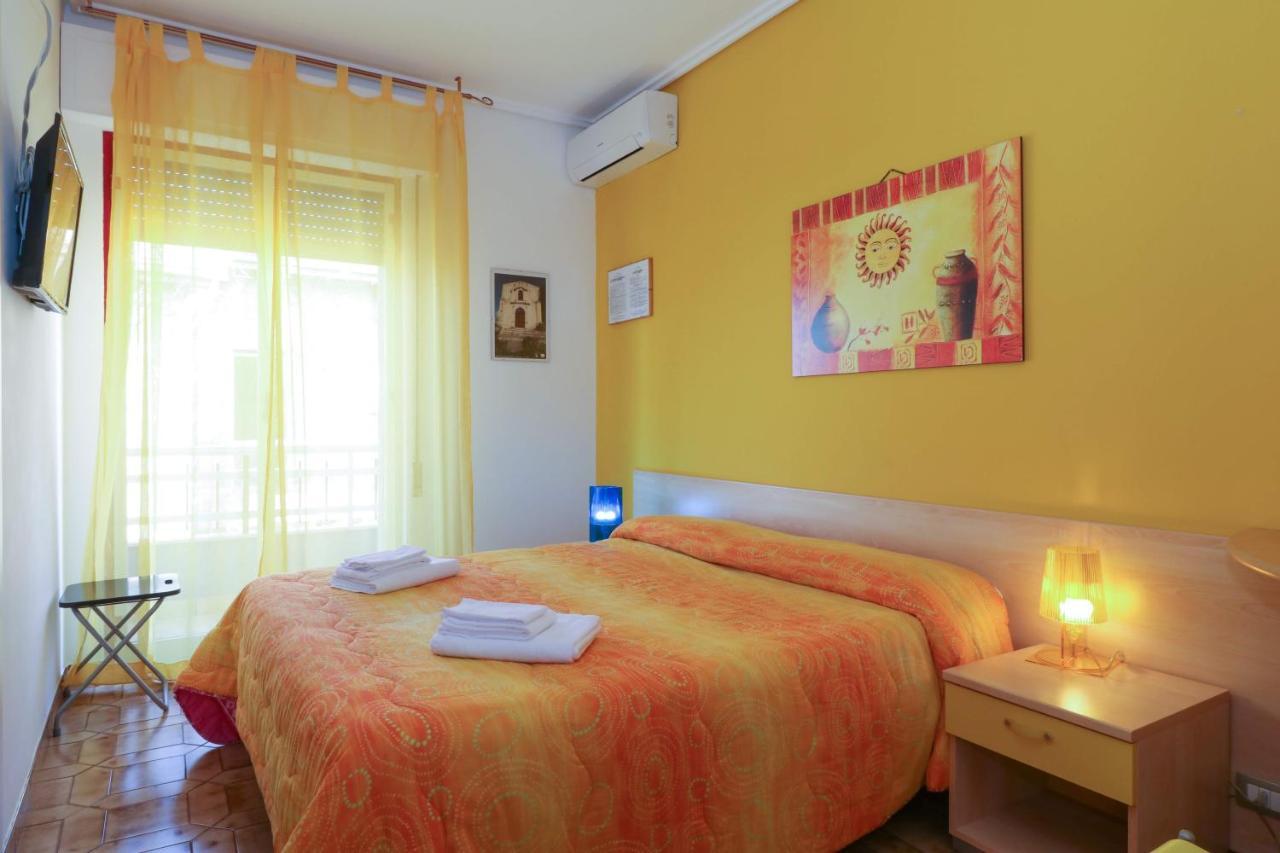 B&B Spiaggia Di Ponente Шикли Экстерьер фото